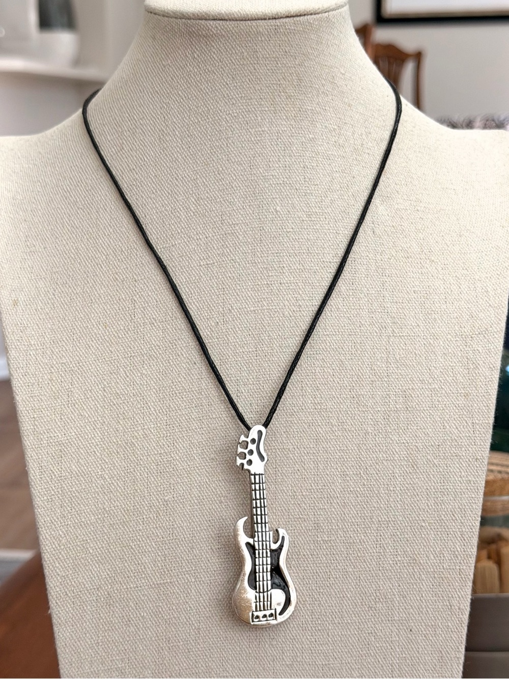 Vintage Taxco TR-142 925 Sterling Silver Guitar Brooch Pendant Necklace